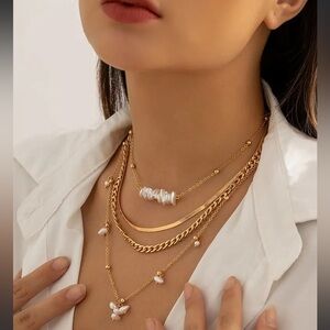 Women’s Layered Tiered 4Pcs Faux Pearl Beading Chain Layered Necklaces Set Gold.